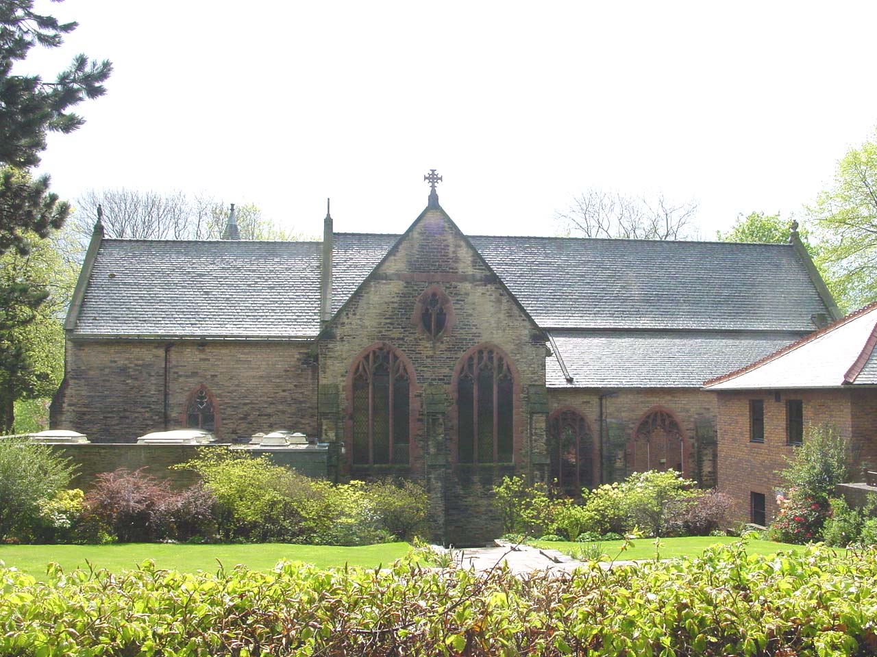 Christ Church, Heaton, A view from the rear