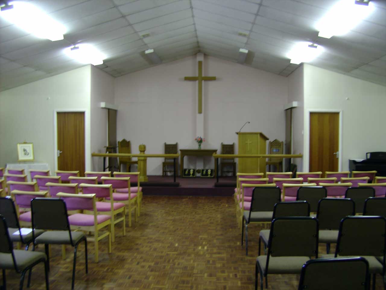 Inside Cross Lane United Church